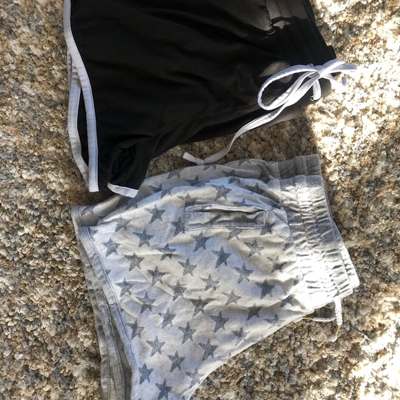 Lot of girls shirts - Picture 2 of 2